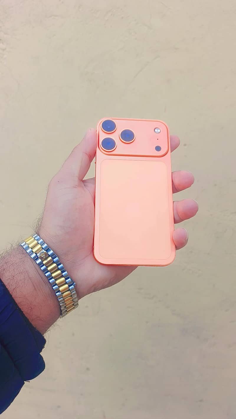 Apple iPhone 17 Pro 1