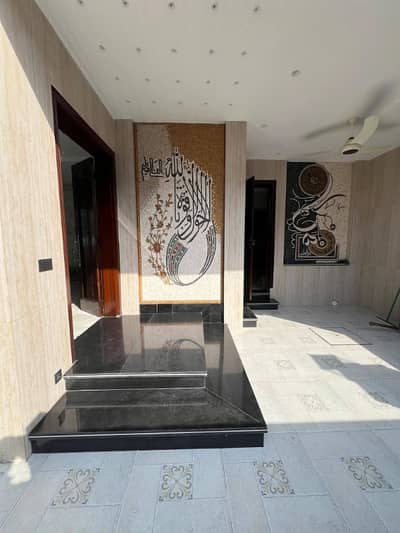 10 Marla Brand New Luxury House Available For Rent