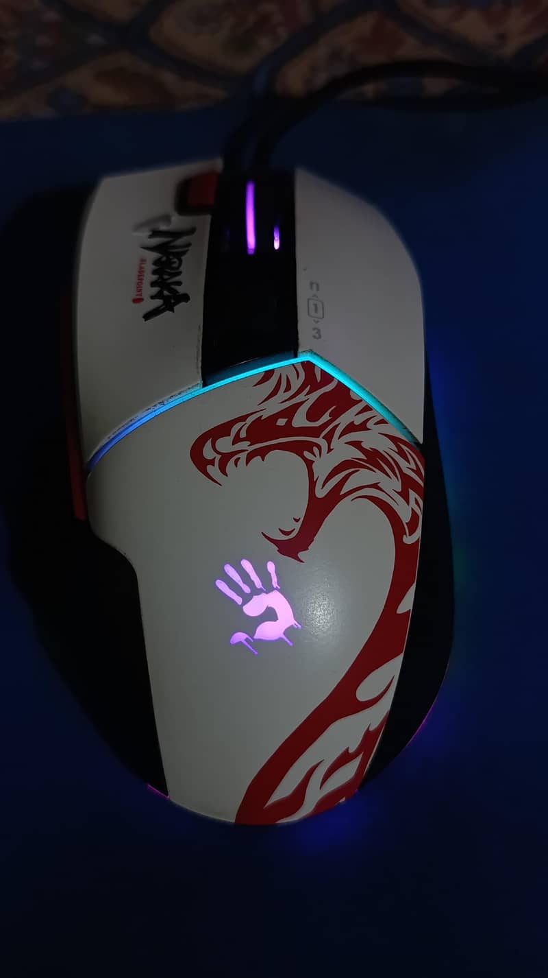 gaming mouse 1