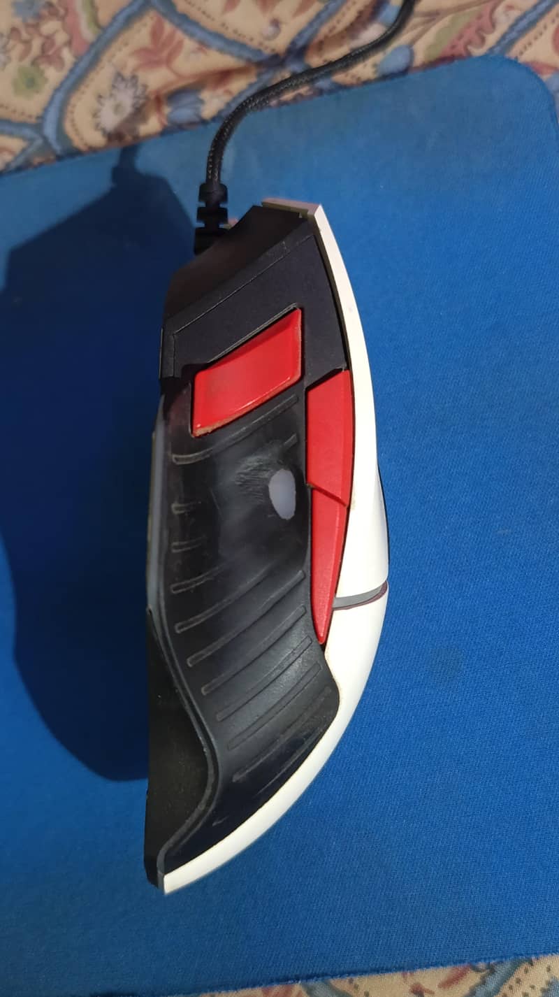 gaming mouse 3