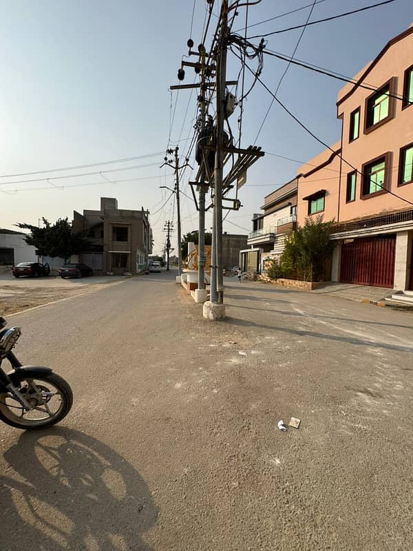 Saima Green Valley 100 Sq Yards Commercials Plot For Sale - Land ...