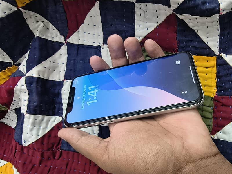 Apple iPhone 11 pro 2
