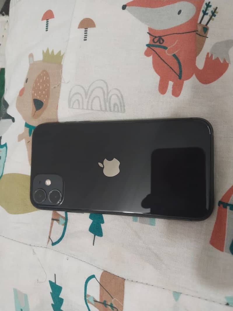 Apple iPhone 11 3