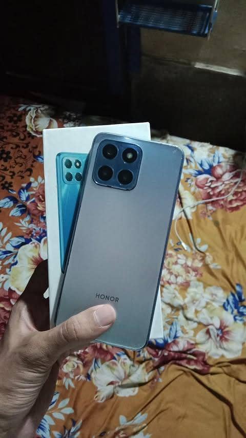 Honor X6 0