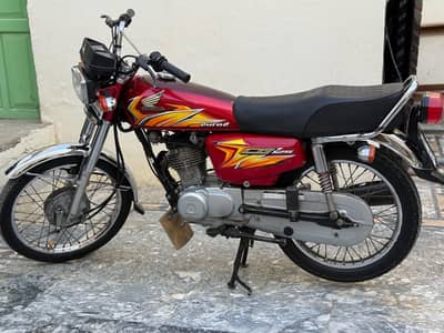 Honda 125 20/21 model Total genuine One Hand use