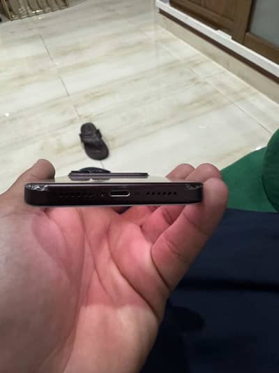 Sell iphone body