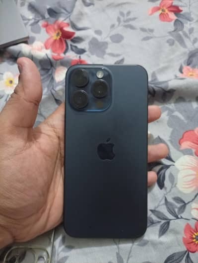 Apple iPhone 15 Pro Max JV