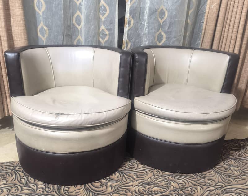 2Sofa plus two chairs s. s 0