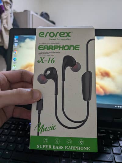 earphones