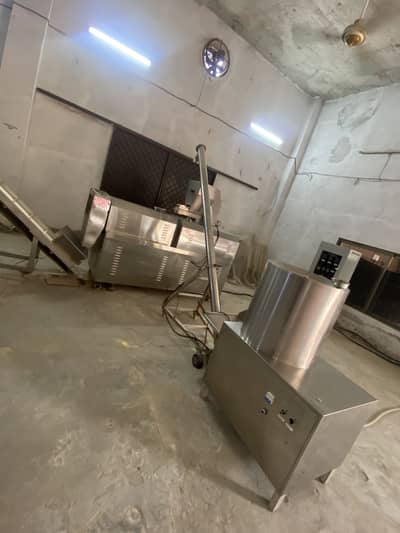 Snacks pops productions machine