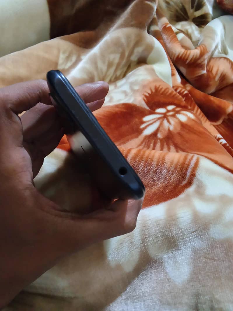 Xiaomi Redmi 9C 3