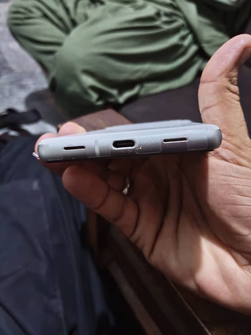 Google Pixel 7a 3