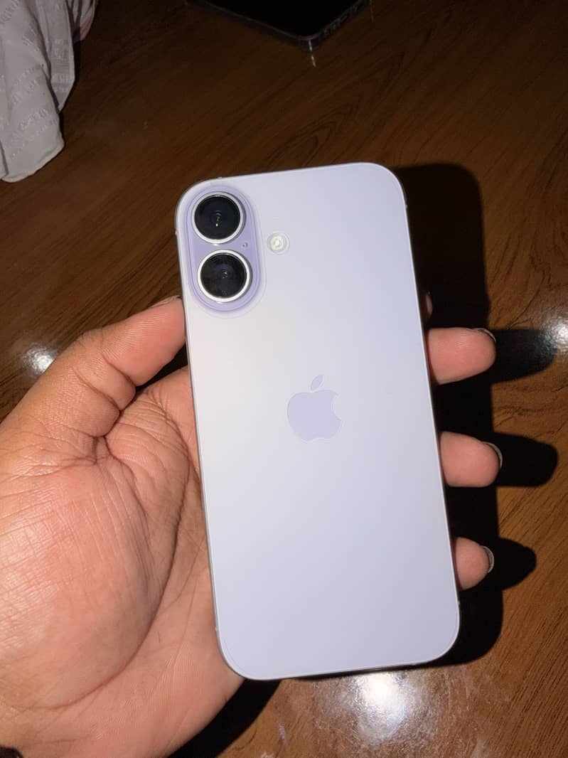 Apple iPhone 17 0