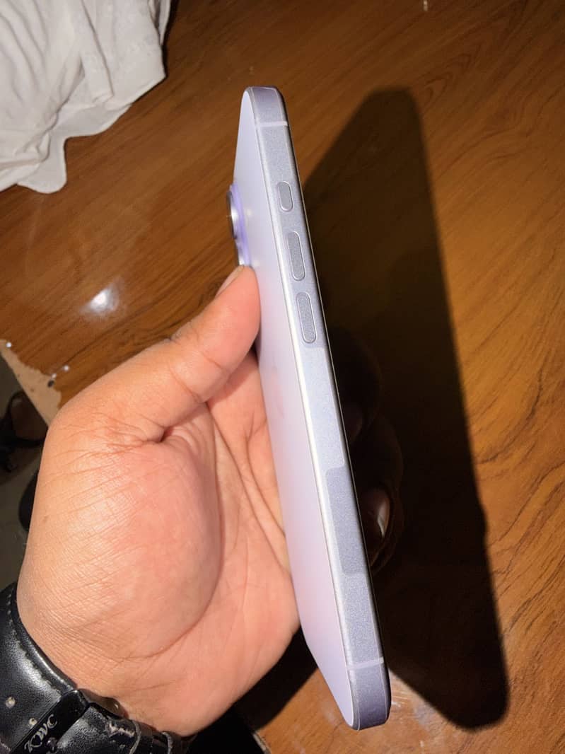 Apple iPhone 17 2