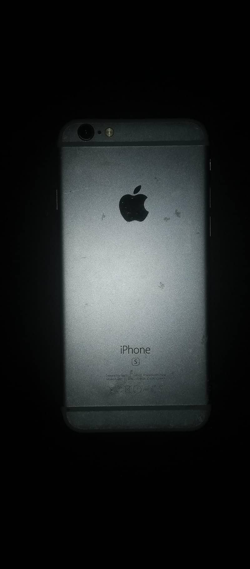 Apple iPhone 6S 1