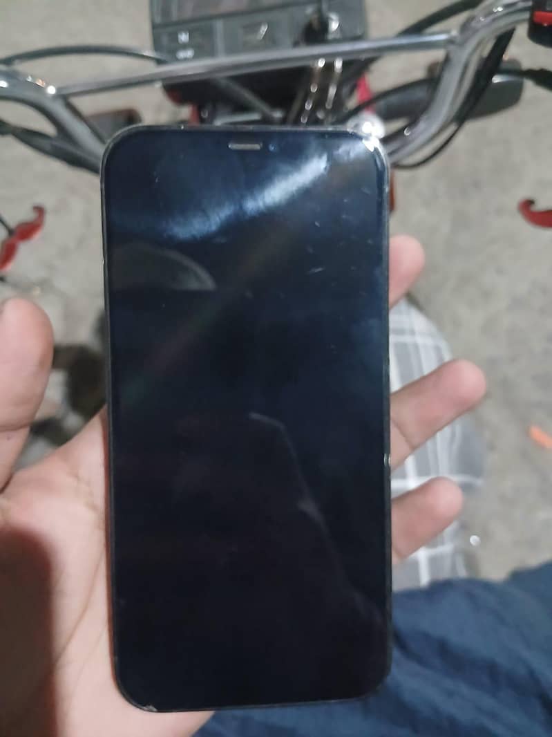 Apple iPhone 12 Pro Max 3