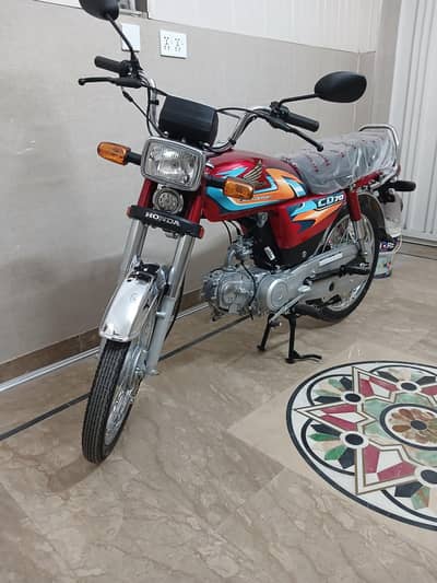 Honda CD 70 2027 Model for Sale | Only 9 KM Driven | Brand New