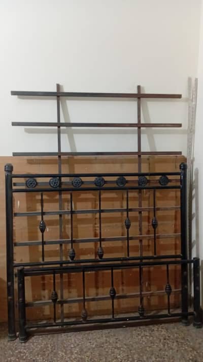 Rod Iron Bed