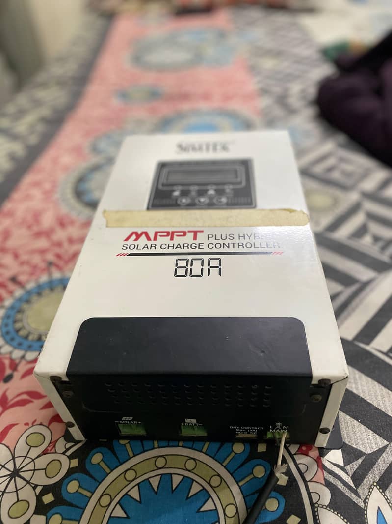 simtek mppt charge controller 0