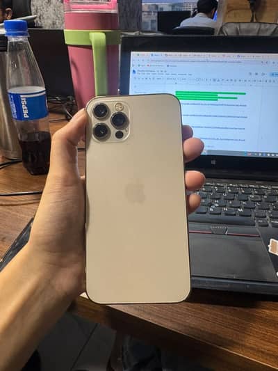 Apple iPhone 12 Pro