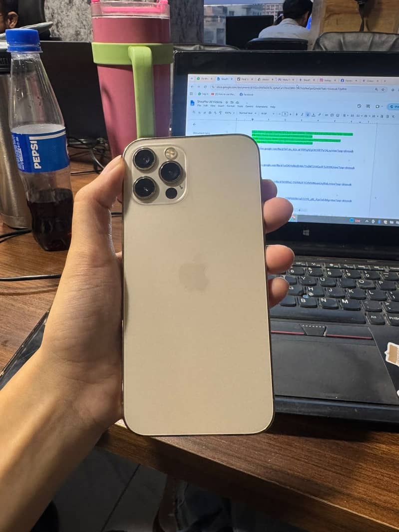Apple iPhone 12 Pro 0