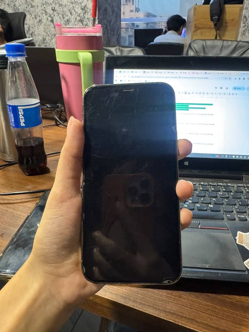 Apple iPhone 12 Pro 1