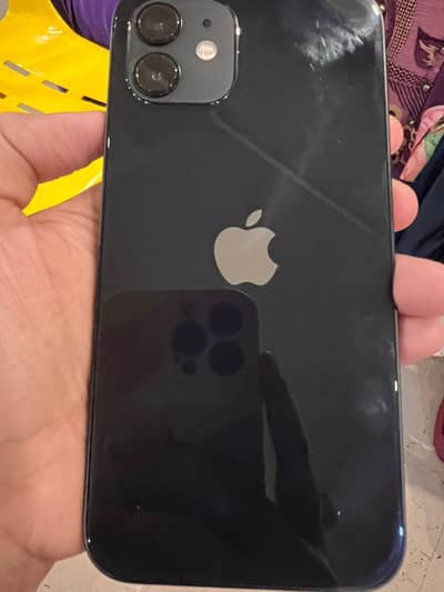 Apple iPhone 12