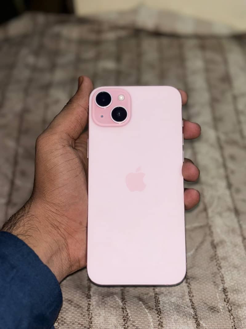 Apple iPhone 15 plus 1