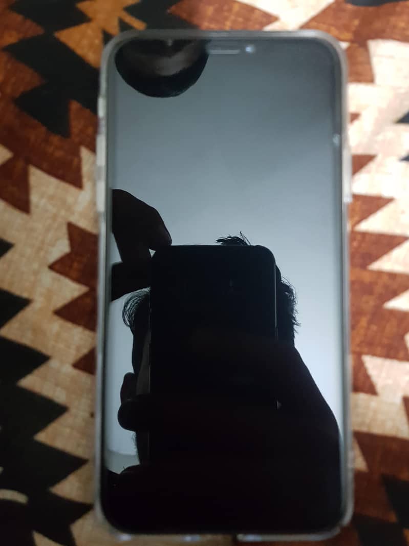 Apple iPhone X 0
