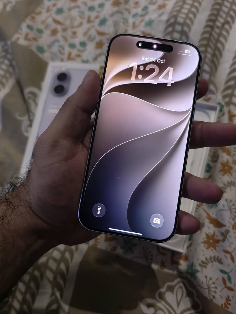 Apple iPhone 17 2