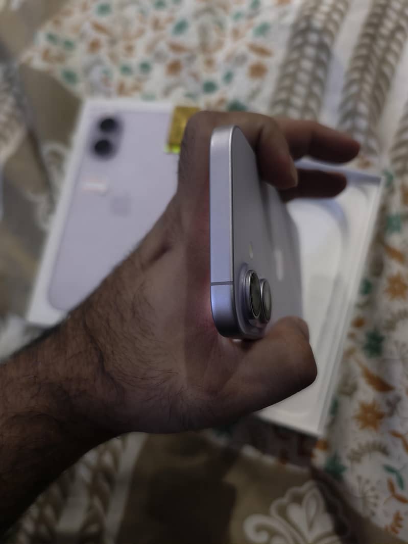 Apple iPhone 17 4