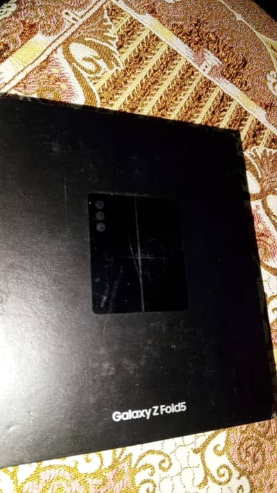 Samsung Mobile Z Fold 5
