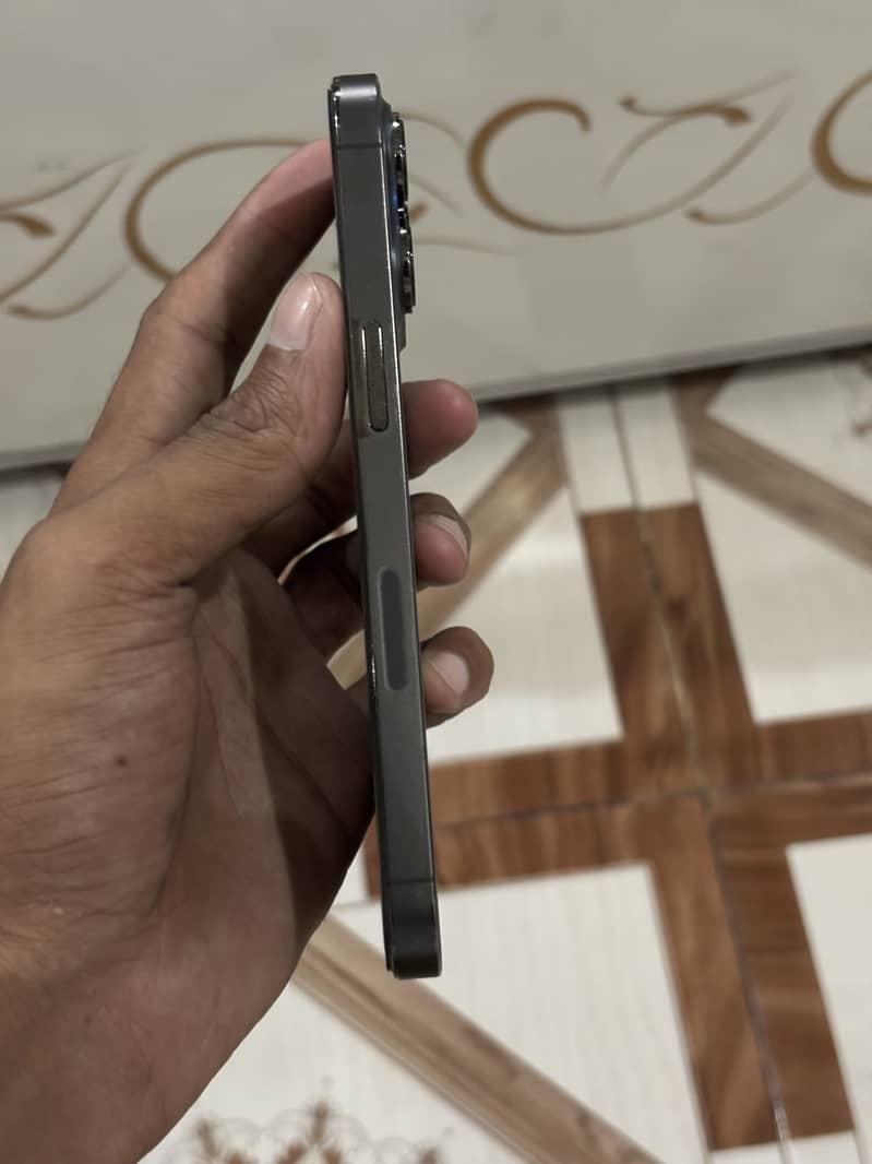 13 Pro Mdm 3
