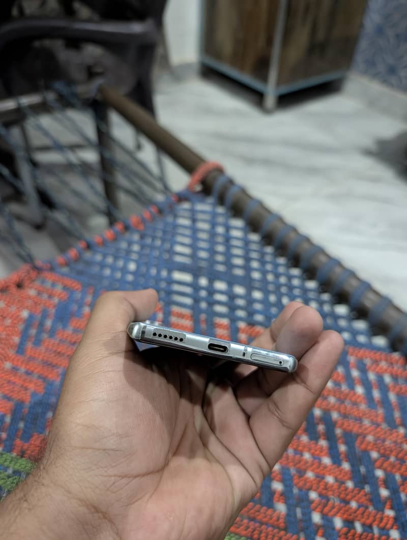 Tecno CAMON 40 Pro Full Box 5