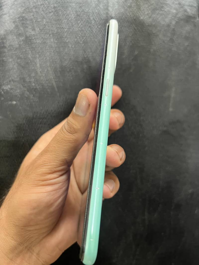 OPPO A31 2