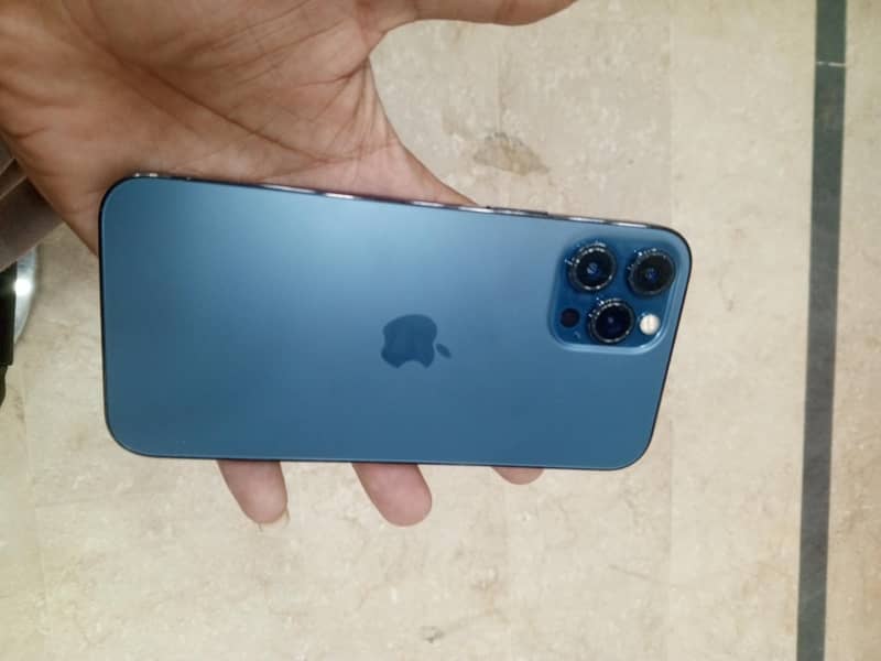 Apple iPhone 12 Pro Max 1