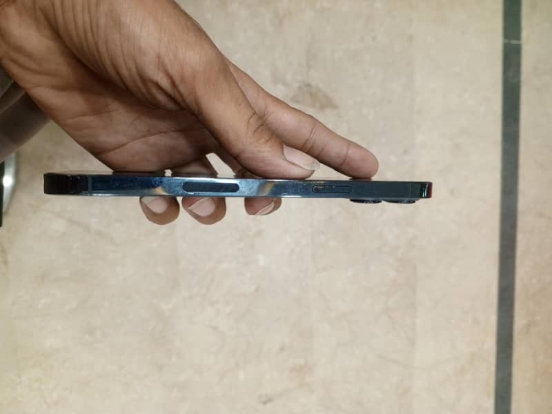 Apple iPhone 12 Pro Max 6