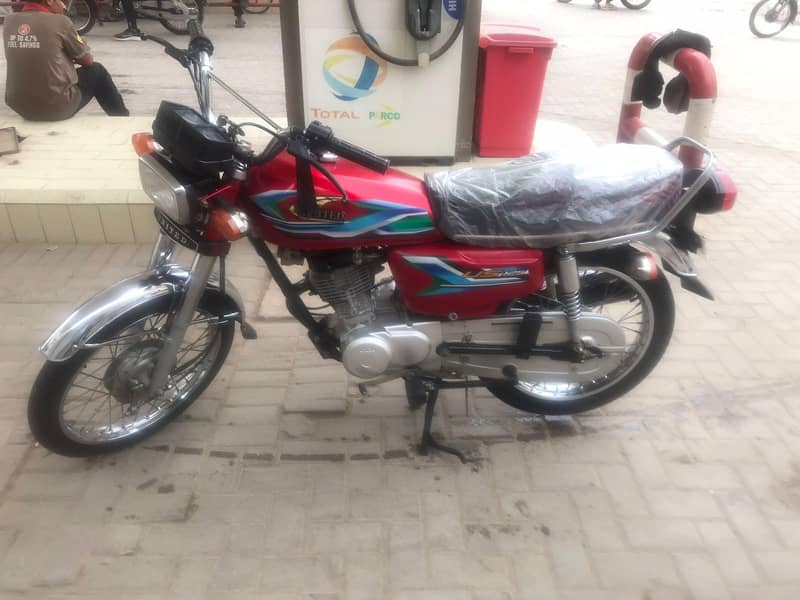 United CG 125 model 2024-6-10 registration karachi - Standard Bikes ...