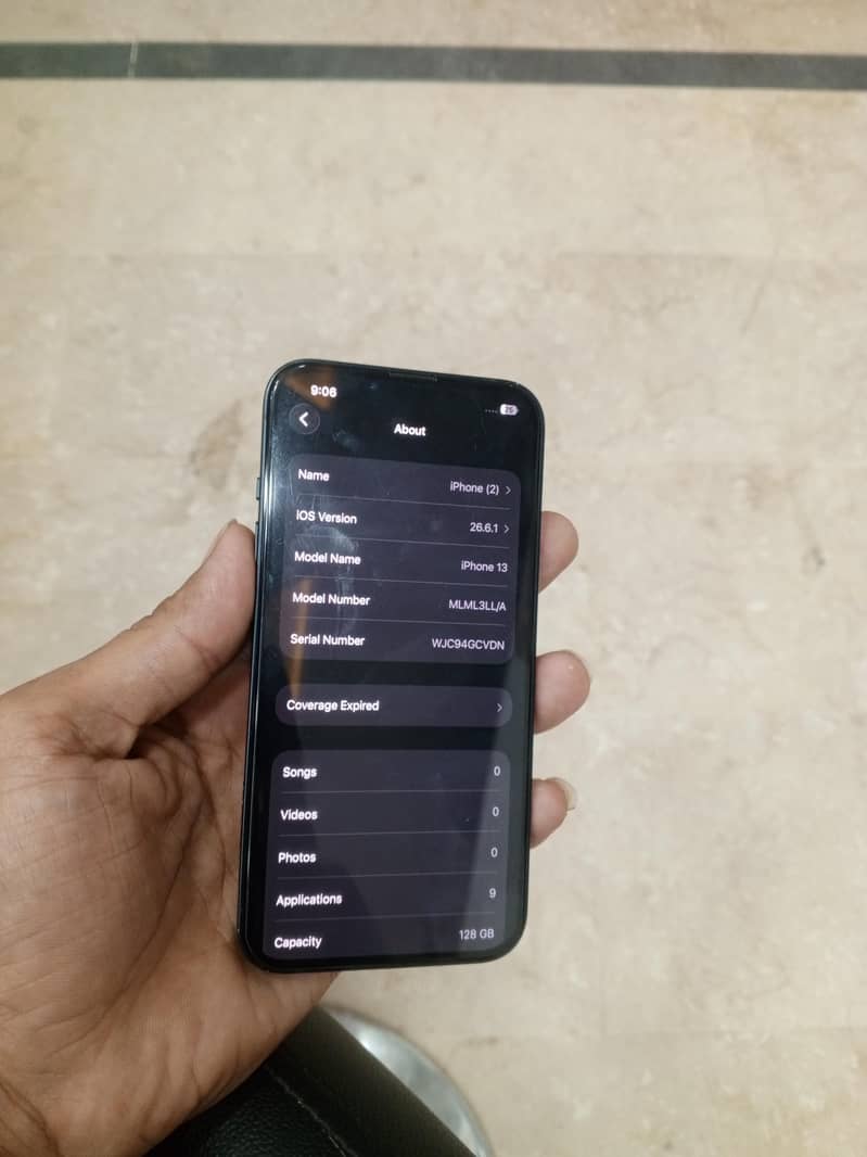 Apple iPhone 13 5