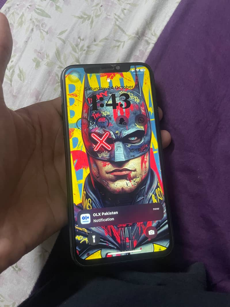 Apple iPhone X 4