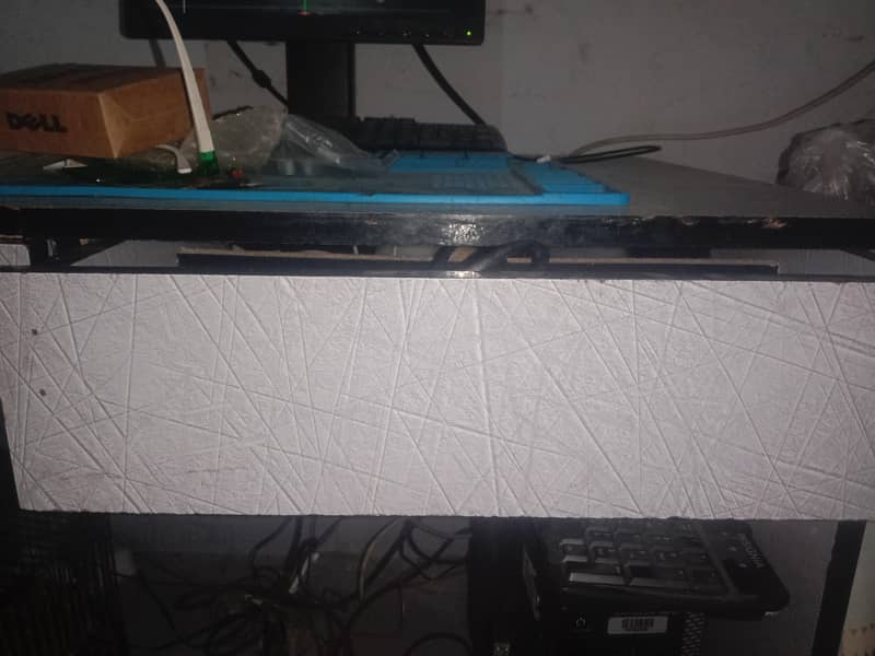 computer table 4