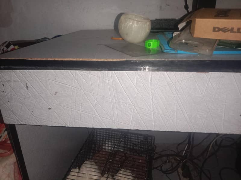 computer table 7