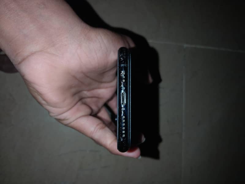 Apple iPhone XS 6