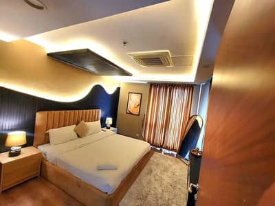 1 BED FLAT Available In Prime Location Of Bahria Town Lahore