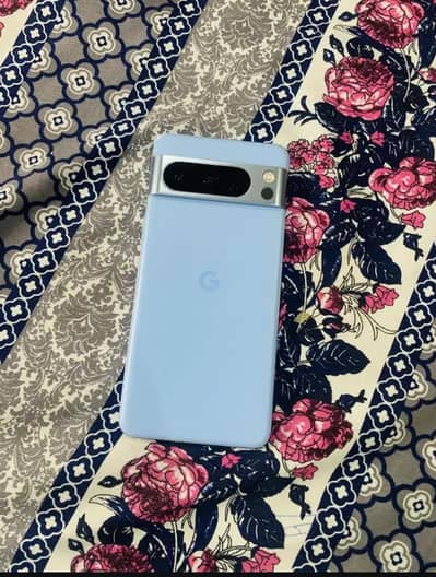 google pixel 8 pro waterpack