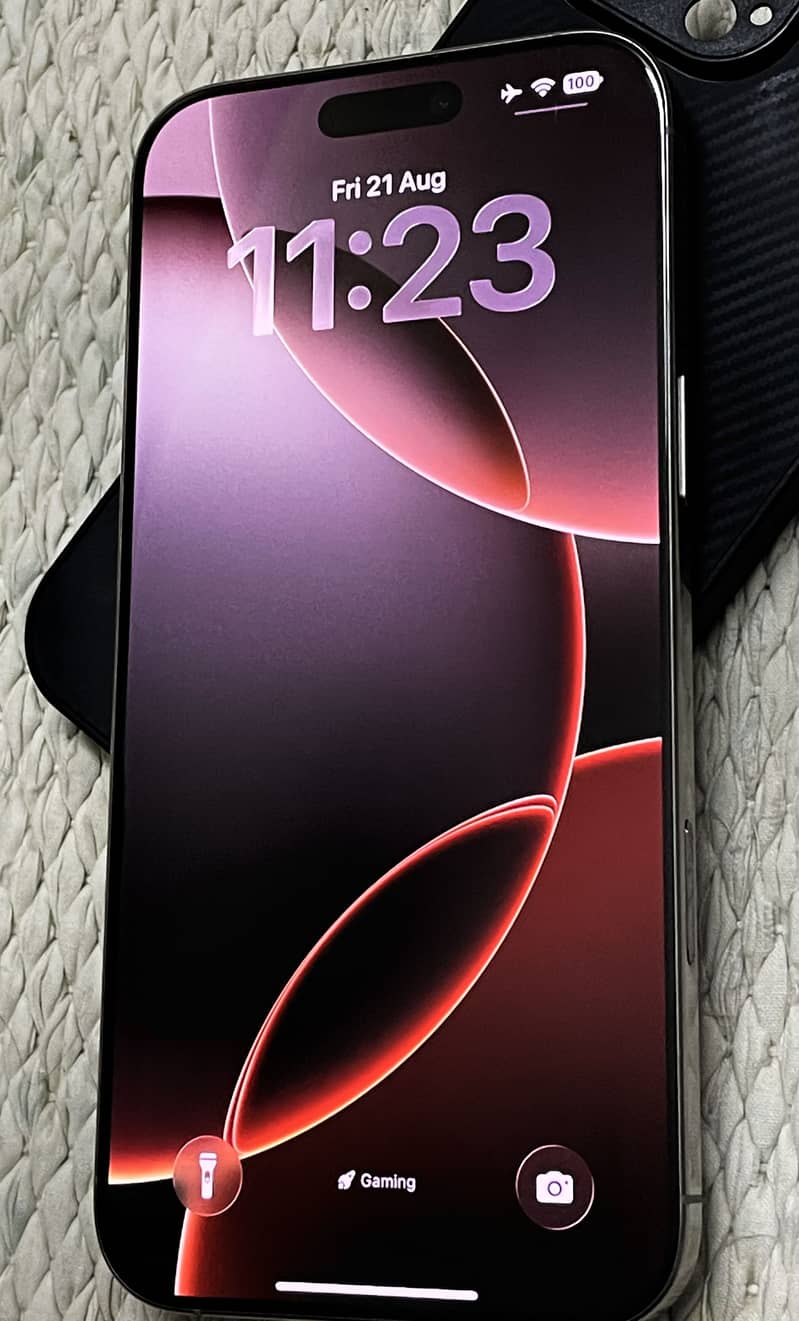 Apple iPhone 16 Pro Max bypass exchange possible with android phone 4