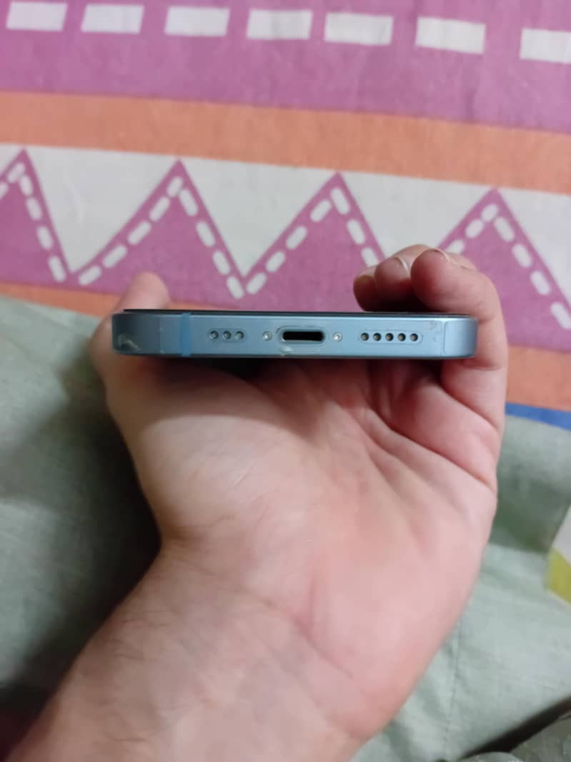 Apple iPhone 14 - Mobile Phones - 1120808856