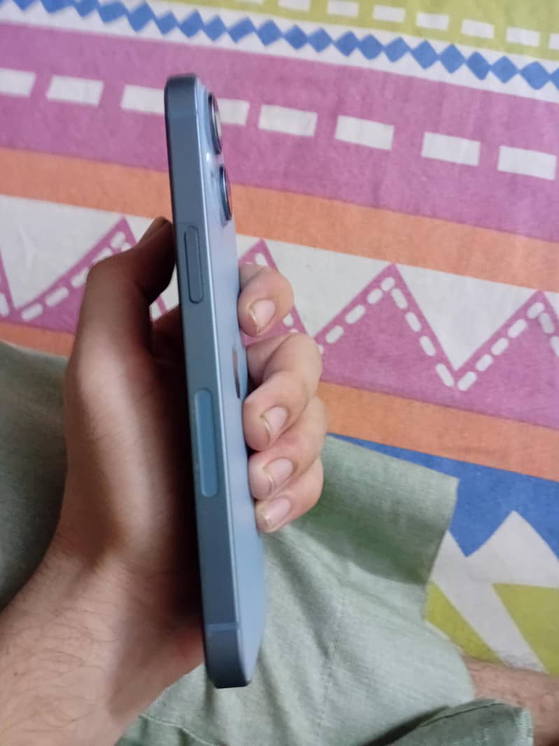 Apple iPhone 14 - Mobile Phones - 1120808856