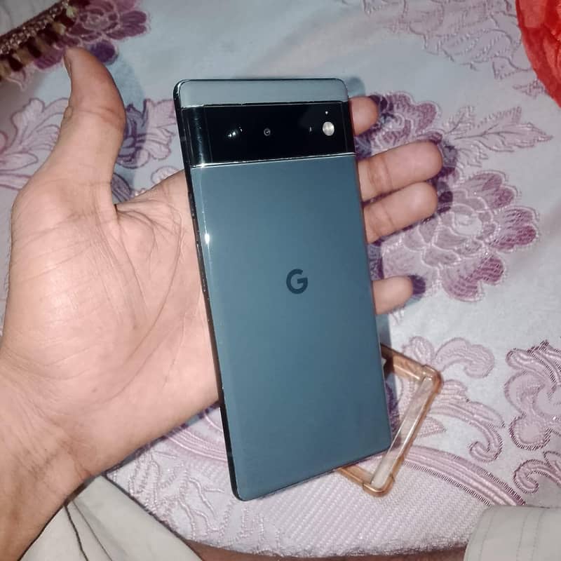 Google Pixel 6 10