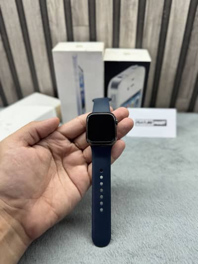 Series 7 Stainless Steel | New Condition | Complete Box | Apple Watch
